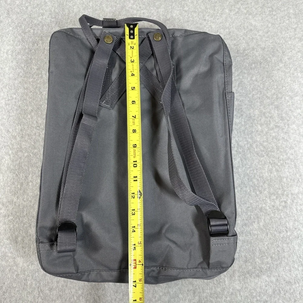Fjallraven Kanken 23510 Classic Laptop Bag Adjustable Strap Fox Snap Grey